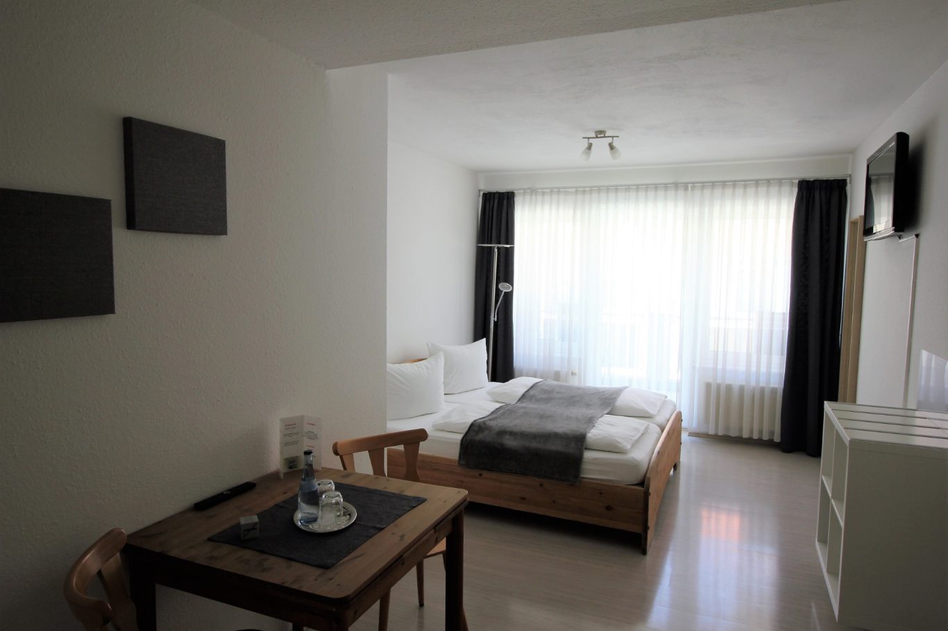 Zimmer Hotel Wirtshaus Krone Zimmer im Hotel Wirtshaus Krone in Friedrichshafen-Ettenkirch